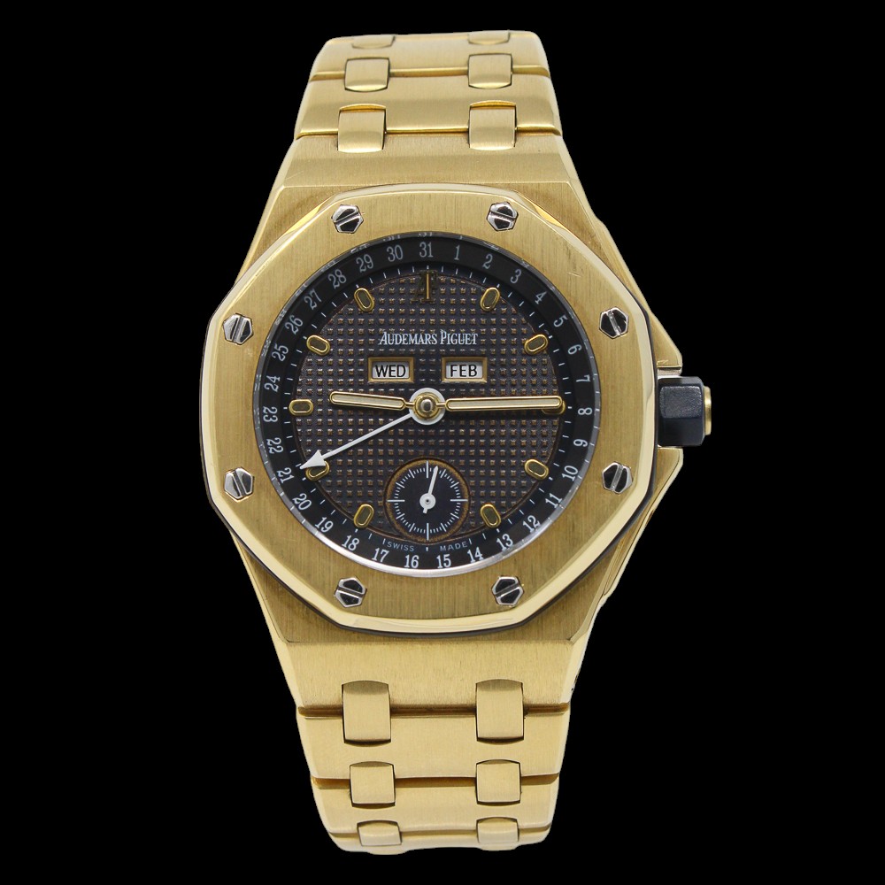 1987-1994 Audemars Piguet Royal Oak Offshore Triple Calendar watch in 18k yellow gold