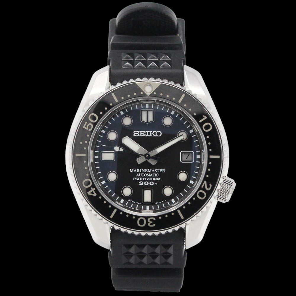 2018 Seiko Prospex Marinemaster SBDX001 black dial watch in stainless steel on a rubber strap