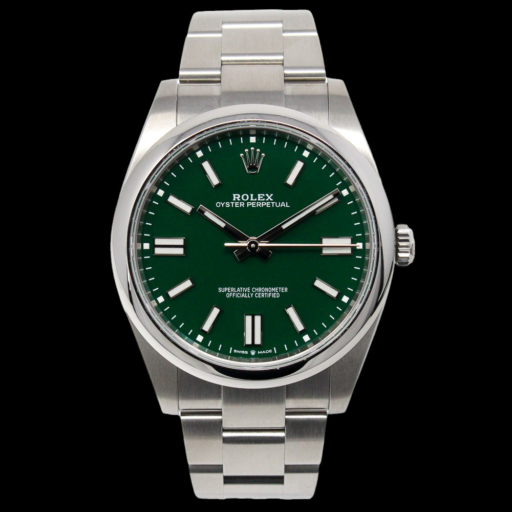 2021 Rolex Oyster Perpetual 41 green dial complete set